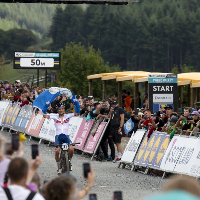 2023 UCI Cycling World Championships - Mountain Bike - Elite Men - Great Britain’s Tom Pidcock raises a Yorkshire flag aloft as he takes the World Championship