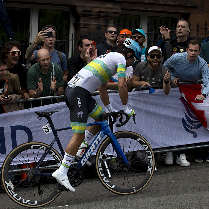 2023 UCI Cycling World Championships - Road Race - Elite Men - Australia’s Michael Matthews is roared on by fans as he climbs Montrose Street