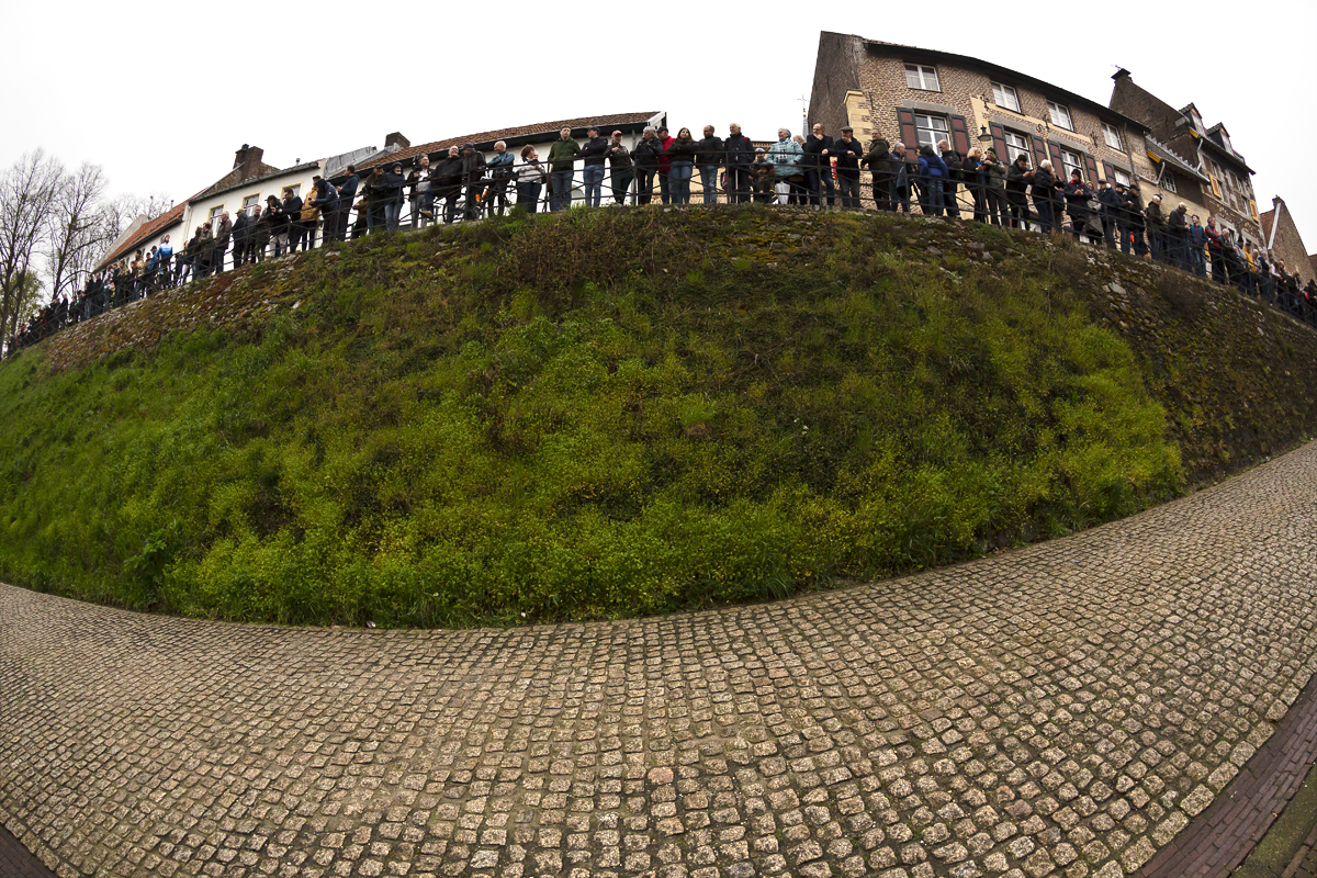 Amstel Gold Race 2023 - The crowd lines the Maasberg hill before the arrival of the race