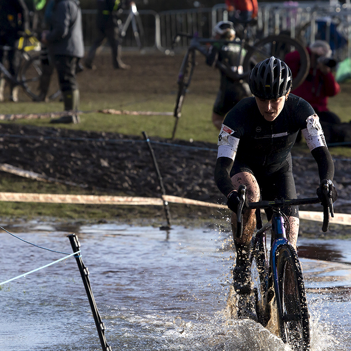 British National Cyclo-Cross Championships 2023 - Annie Last rides through the water