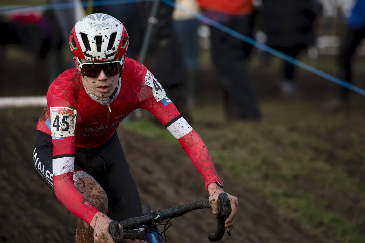 British National Cyclo-Cross Championships 2023 - Spencer Davies rides through deep muddy ruts on the course