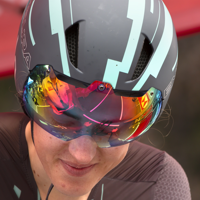 British National Road Championships 2019 - Lizzie Banks looks down smiling on the start ramp