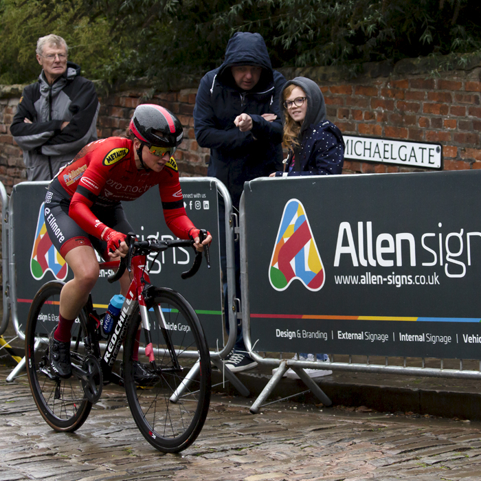 British National Road Championships 2021 - Women’s Road Race - Jo Tindley of Pro-Noctis-Redchilli Bikes-Heidi Kjeldsen passes fans at the top of Michaelgate