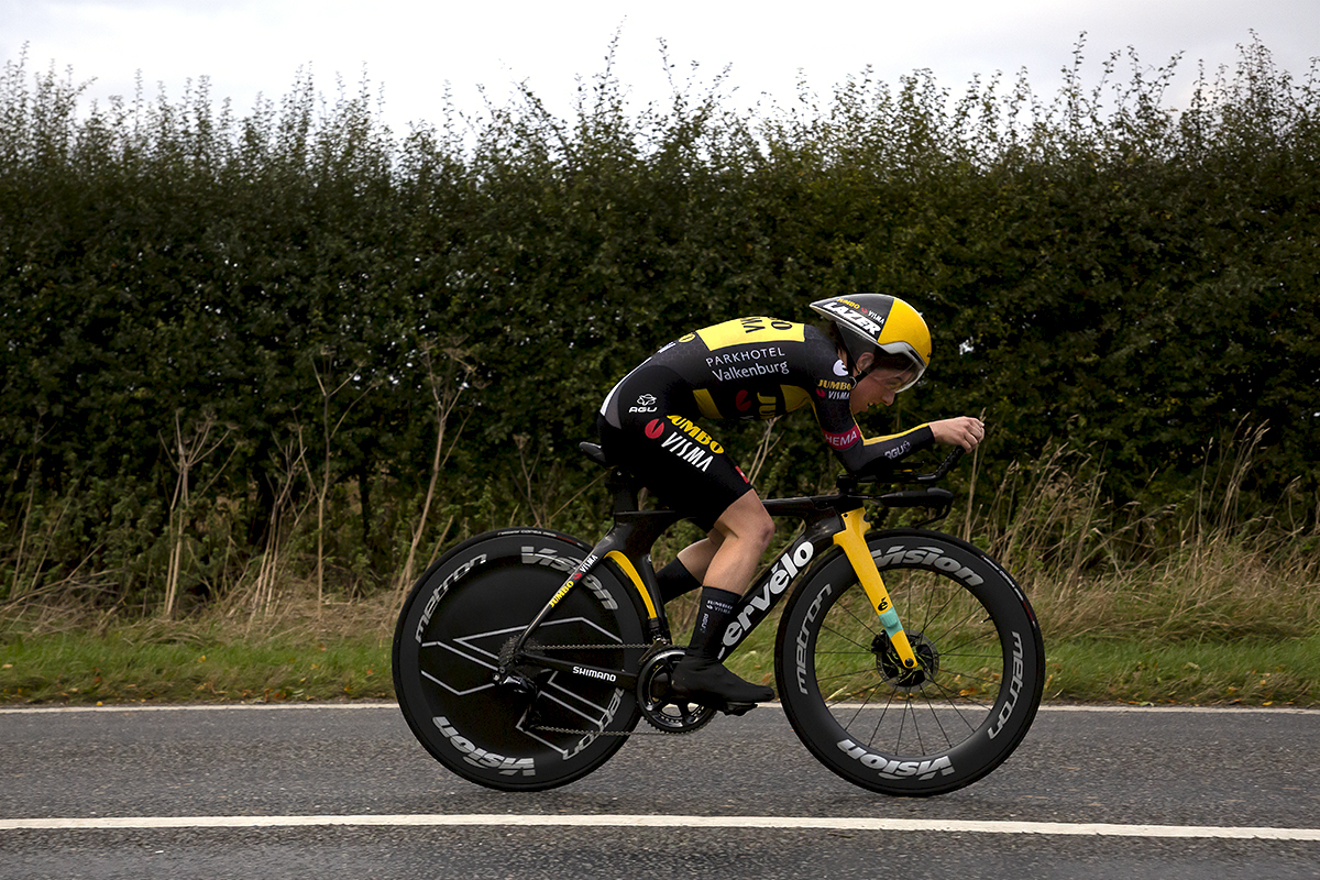 British National Road Championships 2022 - Women’s Time Trial - Side on view of Anna Henderson of Team Jumbo-Visma in an aero tuck