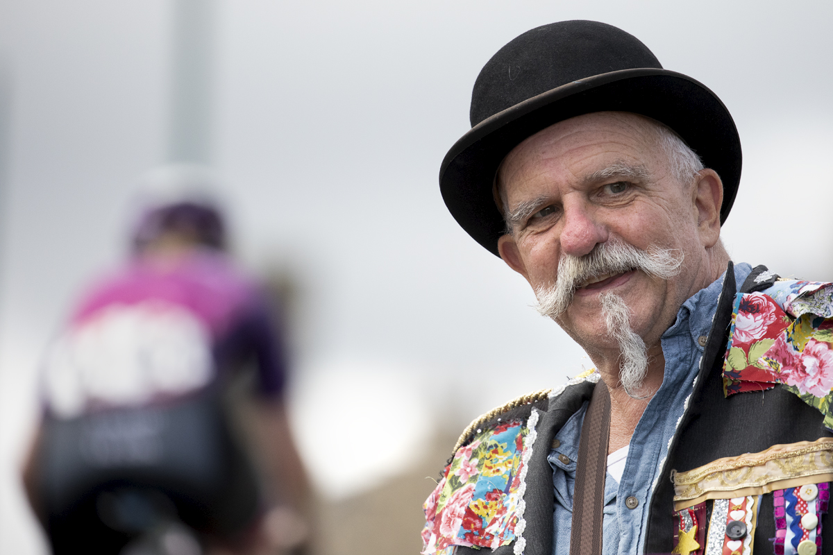 British National Road Championships 2024 - Women’s Road Race - A fan wearing a bowler hat enjoys the action