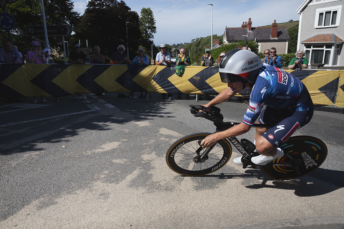British National Road Championships 2025 - Time Trial - Elite Men - Ethan Hayter leans into a sharp corner during the event