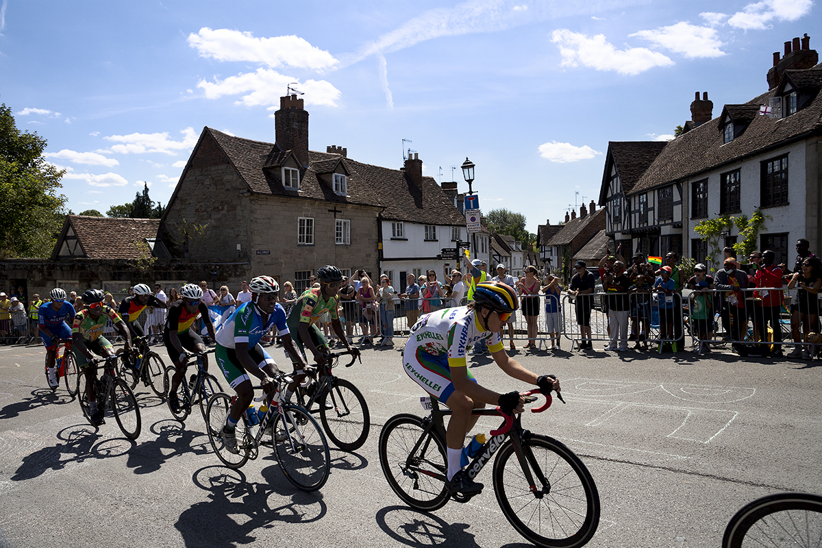 Birmingham 2022 - XXII Commonwealth Games - Men’s Road Race - The riders go past the end of Mill Street