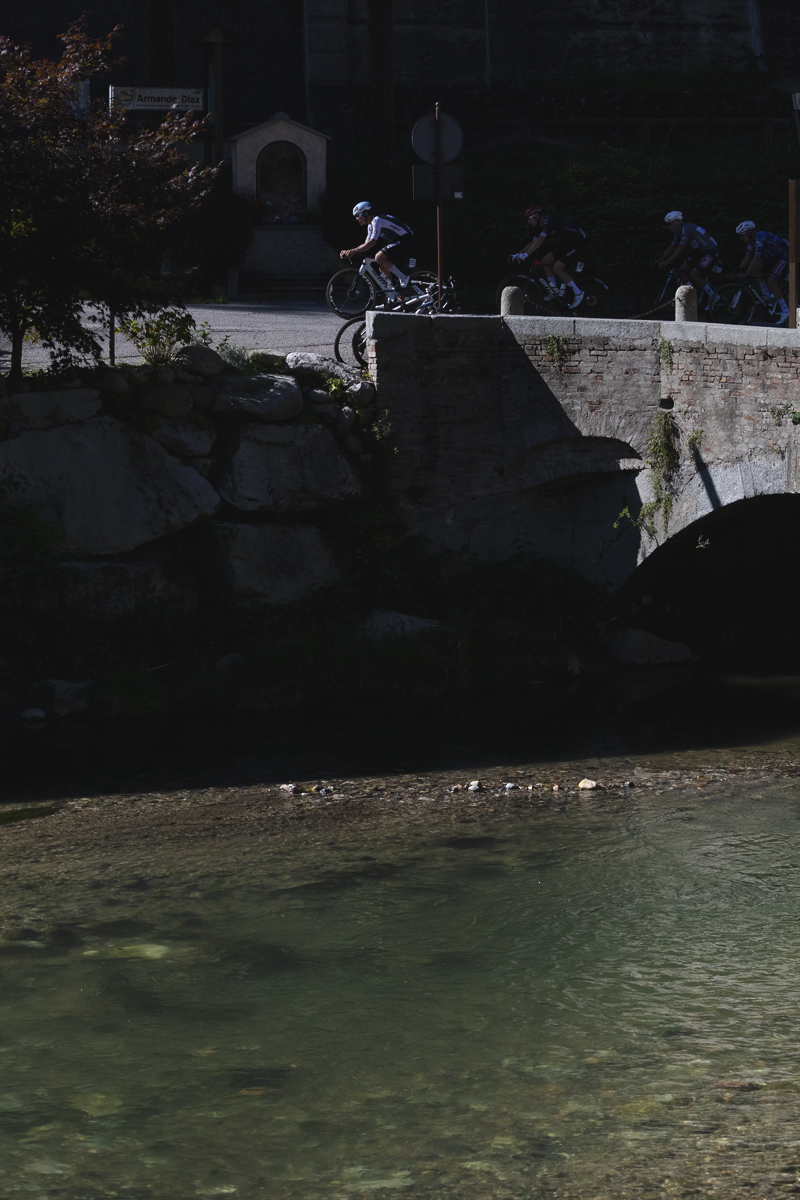 Coppa Bernocchi 2025 - Riders seen passing the Ponte Medioevale in Castiglione Olona on their way to the Piccolo Stelvio