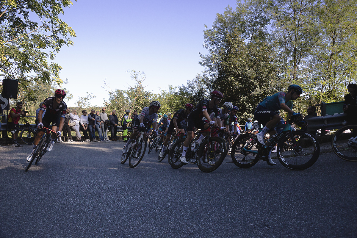 Coppa Bernocchi 2025 - Riders round one of the switchbacks on the Salita Piccolo Stelvio