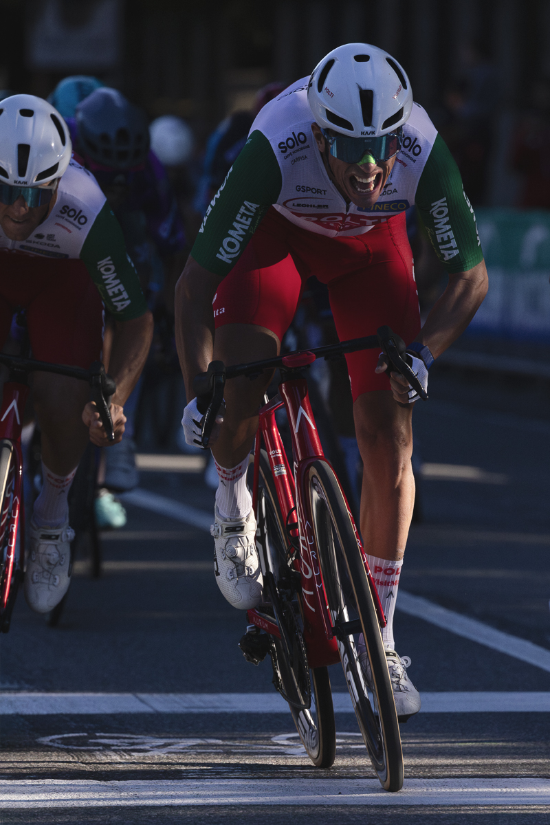 Coppa Bernocchi 2025 - Mirco Maestri showing the effort on his face as he leads out the sprint in Legnano