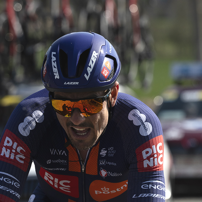 Dwars Door Vlaanderen 2025 - A close up of John Degenkolb on Eikenberg