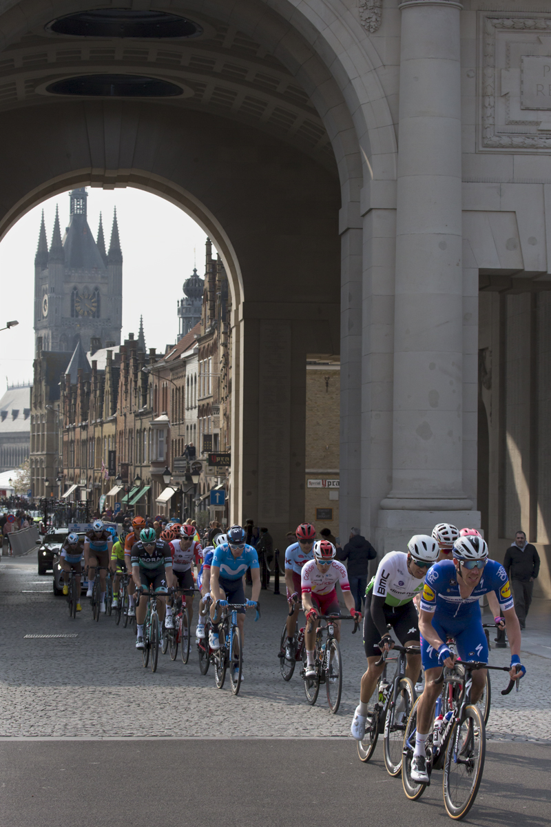 Gent Wevelgem 2019 - Tim Declercq leads a group of riders through the Menin Gate Ieper / Ypres