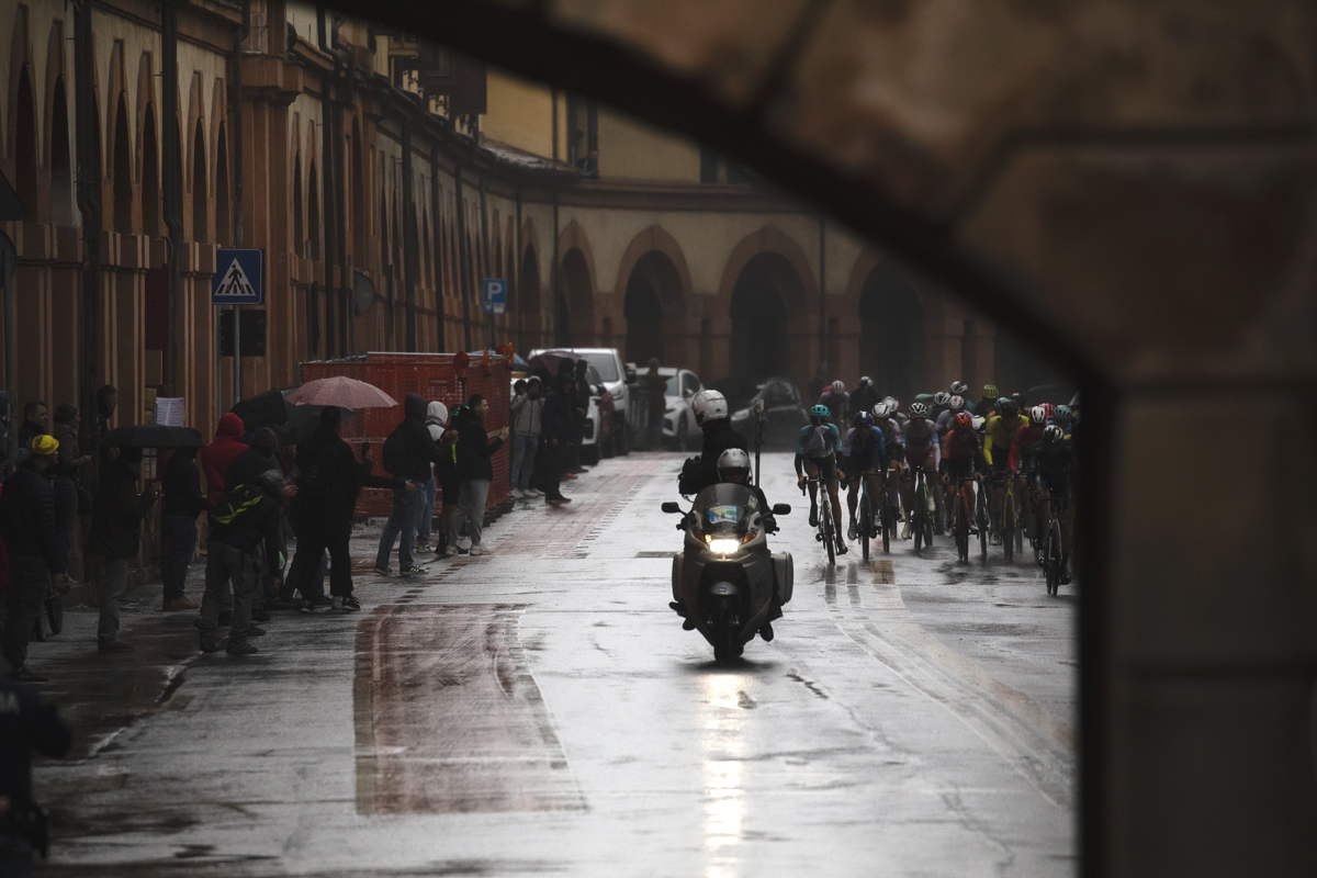 Giro dell’Emilia 2024 - Riders approach the Arco Del Meloncello