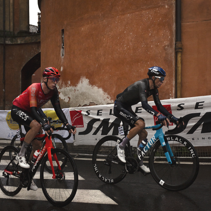 Giro dell’Emilia 2024 - Thymen Arensman of INEOS Grenadiers and George Bennett of Israel - Premier Tech on the Via di San Luca