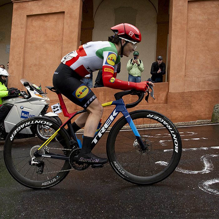 Giro dell'Emilia Internazionale Donne Elite 2024 - Elisa Longo Borghini against the backdrop of the portico as she tackles the San Luca climb