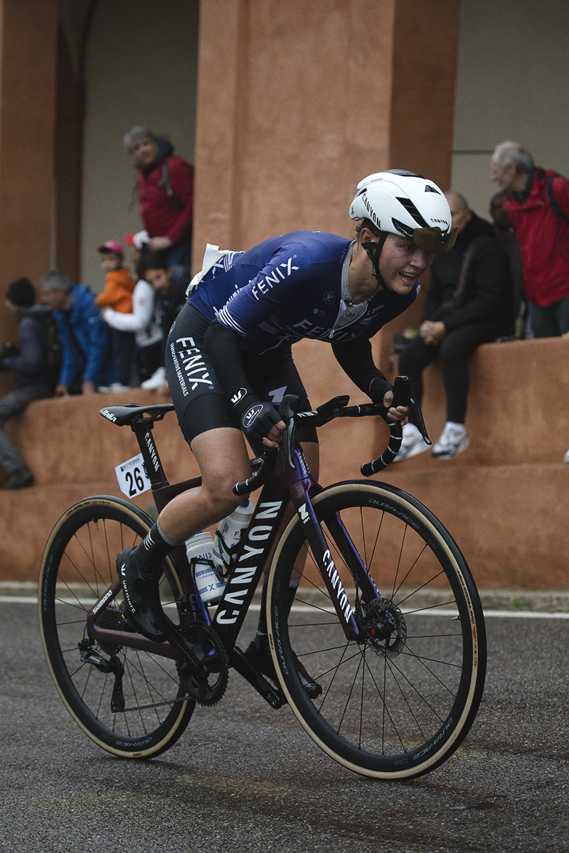 Giro dell'Emilia Internazionale Donne Elite 2024 - Olha Kulynych of Fenix-Deceuninck tackles the climb