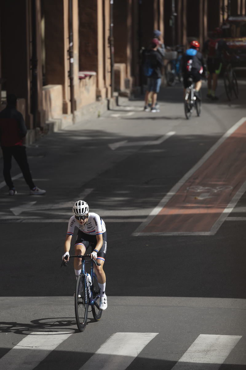 Giro dell'Emilia Internazionale Donne Elite 2025 - Millie Couzens wearing the British Champion’s jersey in Bolgona