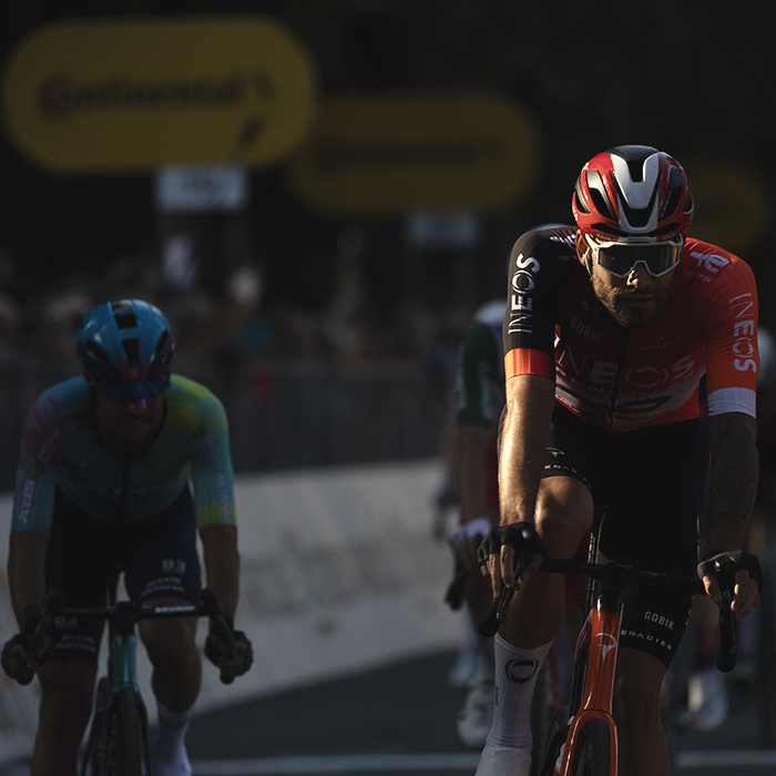 Gran Piemonte 2025 - Filippo Ganna leads home a group of riders in Acqui Terme