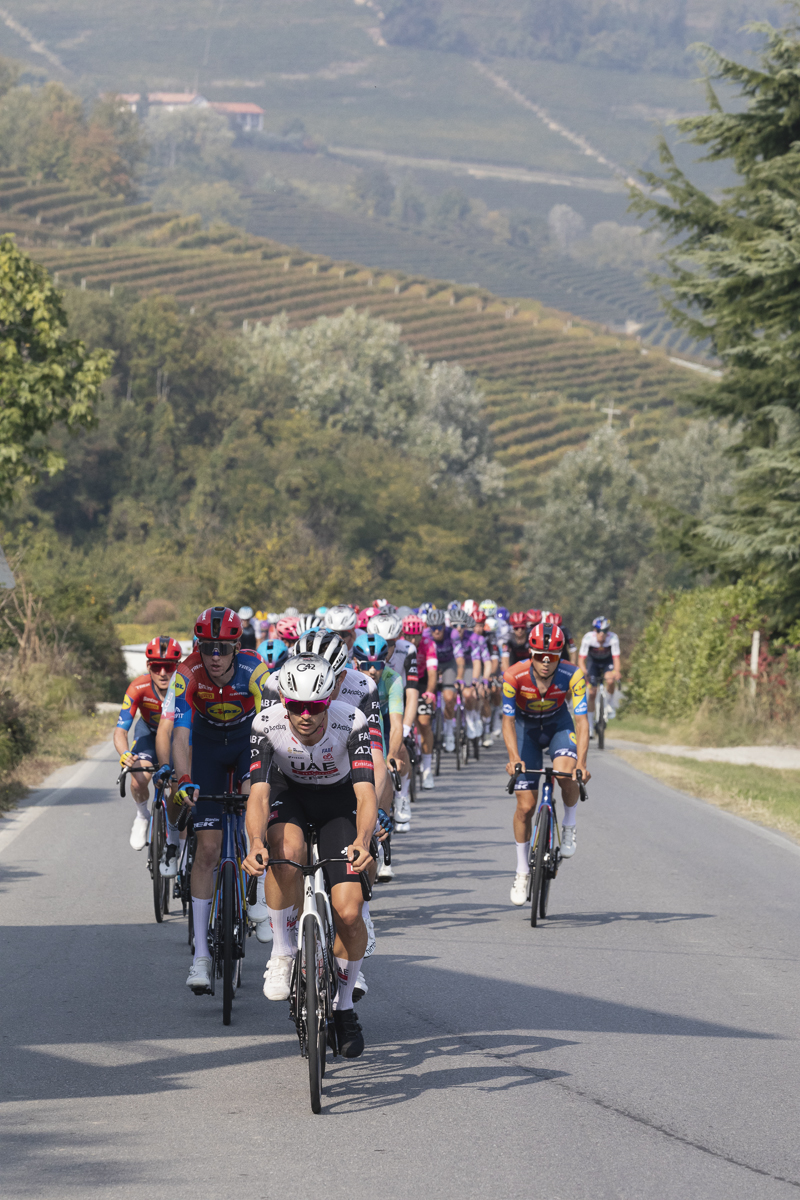 Gran Piemonte 2025 - Alessandro Covi leads a group of riders