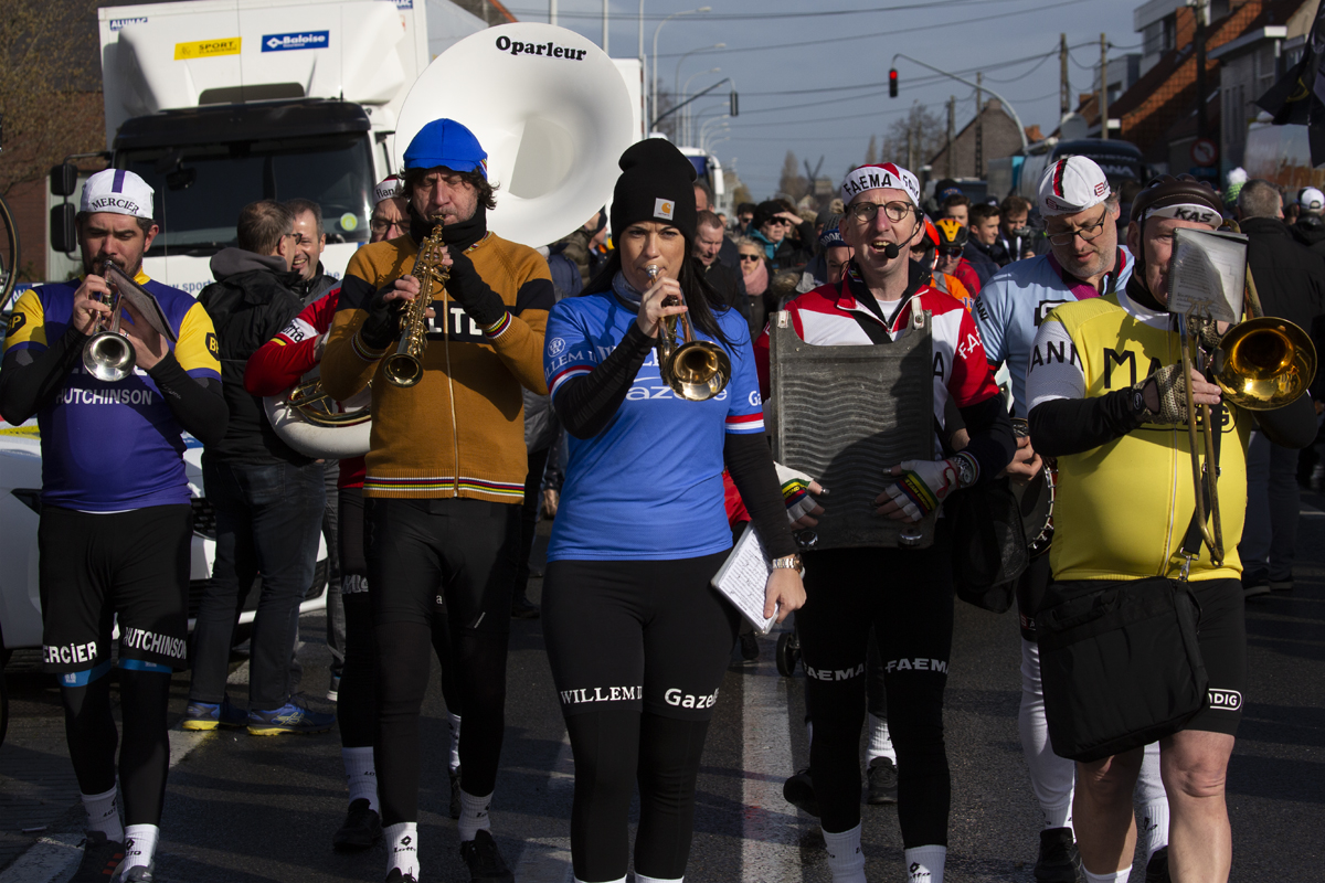 Kuurne Brussel Kuurne 2020 - a brass band dressed in cycling garb