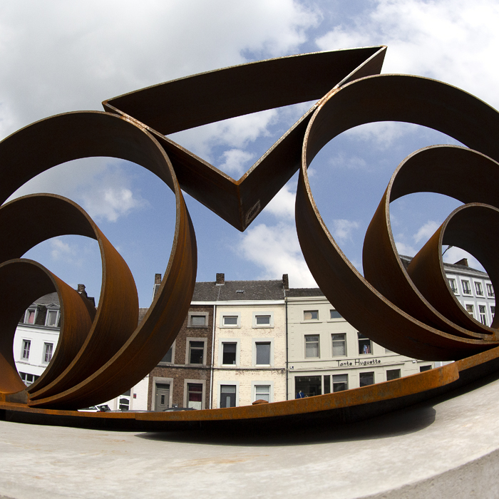 La Flèche Wallonne 2023 - A stylised artwork of a bicycle at the foot of the Mur de Huy days after it had been unveiled