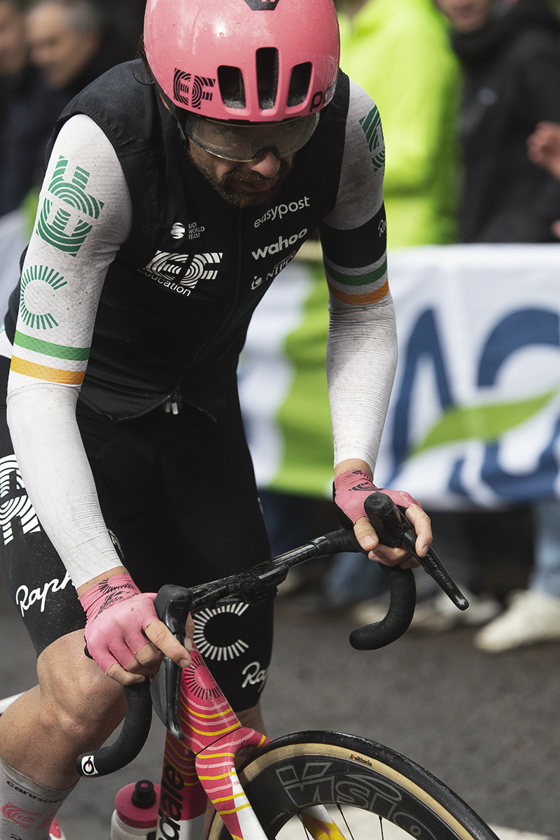 La Flèche Wallonne 2024 - Ben Healy of EF Education - EasyPost pushes up the Mur de Huy