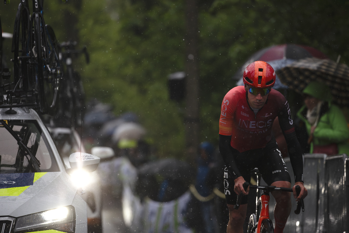 La Flèche Wallonne 2024 - Ethan Hayter of INEOS Grenadiers on the Mur de Huy in wet conditions