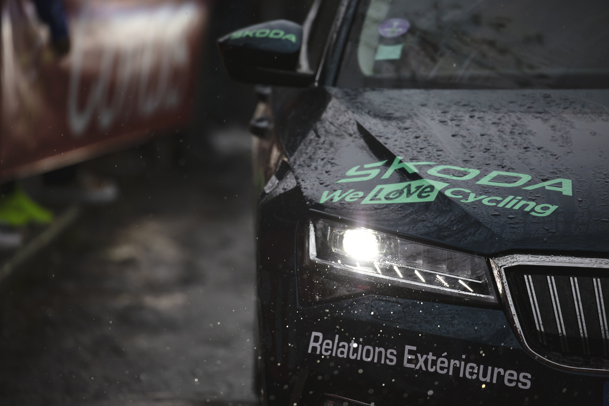 La Flèche Wallonne 2024 - Close up of Skoda - We Love Cycling car