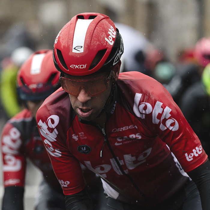 La Flèche Wallonne 2025 - Eduardo Sepúlveda climbs the Mur de Huy