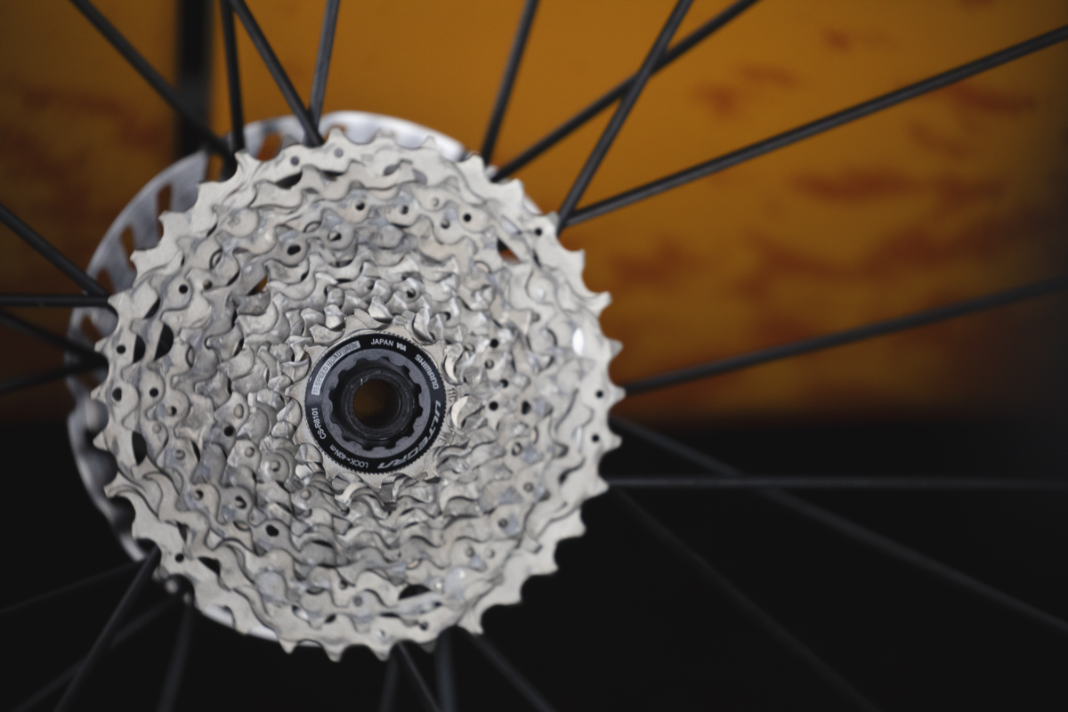 La Flèche Wallonne Femmes 2025 - A close up of a Shimano gear cog