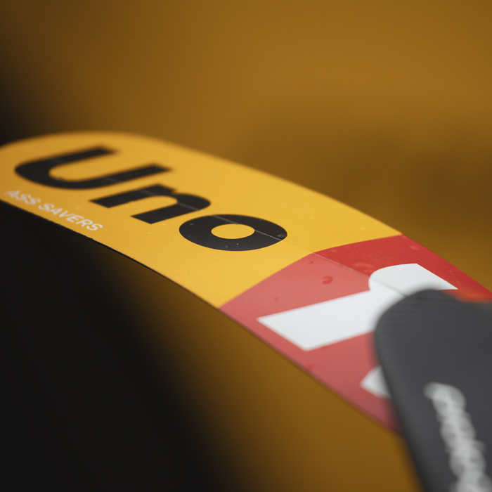 La Flèche Wallonne Femmes 2025 - A close up of an Uno-X Mobility mudflap