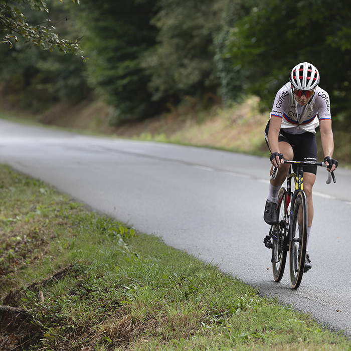 Classic Lorient Agglomération - Ceratizit 2025 - Eugenia Bujak wears the Slovenian National Champions jersey during the race