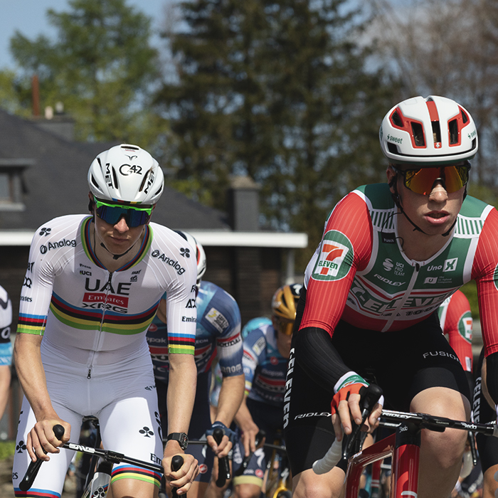 Liege Bastogne Liege 2025 - Tadej Pogačar wearing his World Champion’s kit and Anders Halland Johannessen in the Seven Eleven kit at Baraque de Fraiture