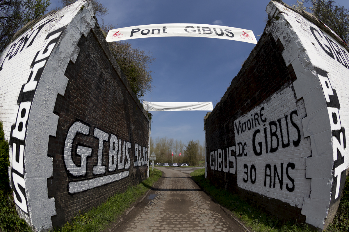 Paris Roubaix 2023 - Shot of Pont Gibus before the race passes through