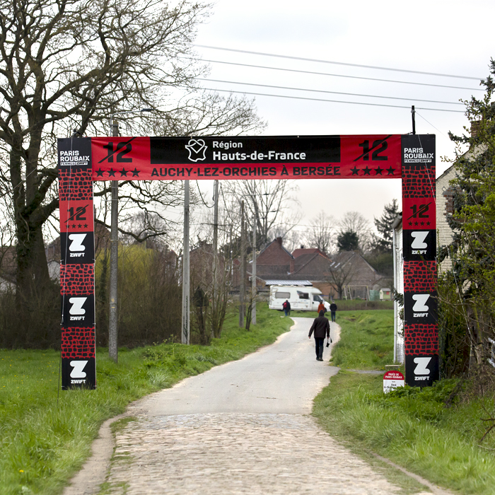 Paris Roubaix Femmes 2023 - The finish gate for the Auchy-lez-Orchies à Bersée sector