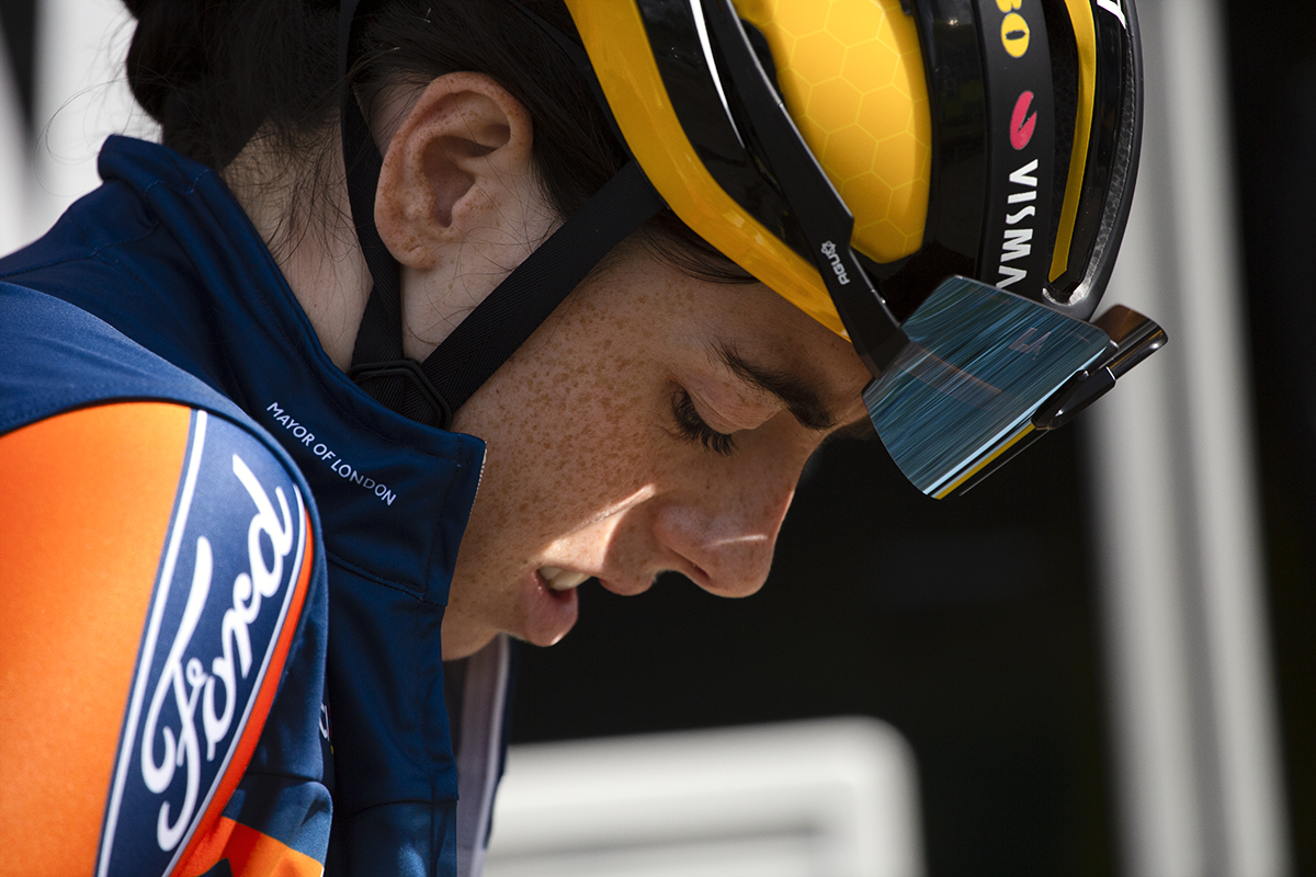 RideLondon Classique 2022 - Anna Henderson of Team Jumbo-Visma prepares for the start of the race