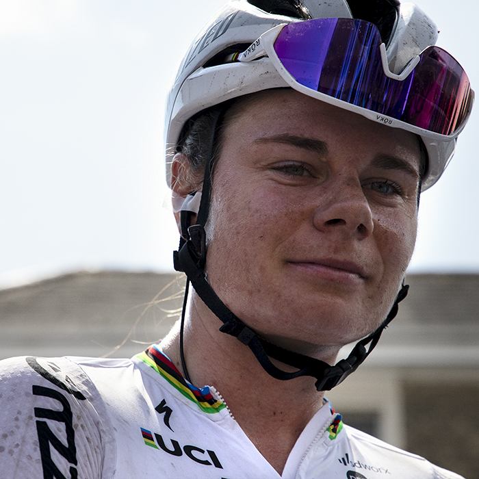 RideLondon Classique 2024 - Lotte Kopecky wearing her world champions jersey looks into the camera