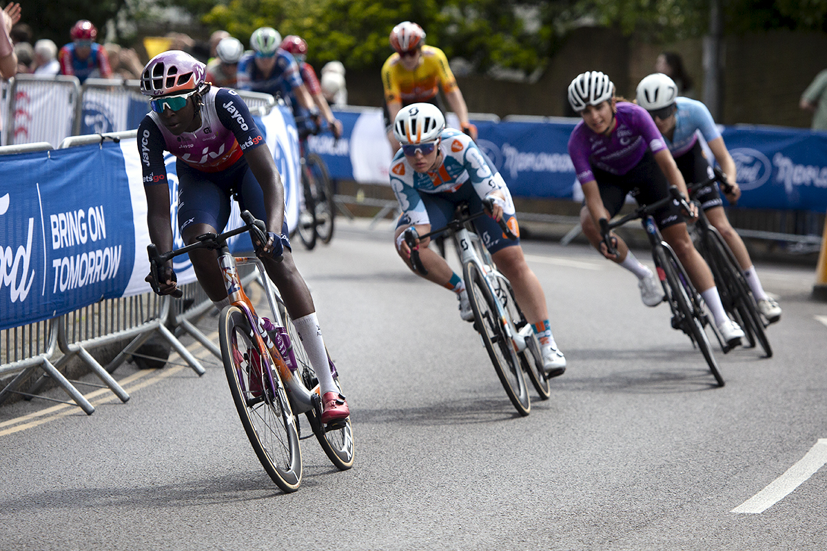 RideLondon Classique 2024 - Teniel Campbell leads a group down the descent in Maldon