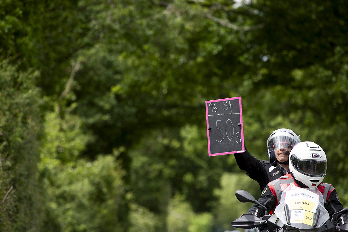 RideLondon Classique 2024 - The time split is shown on a blackboard