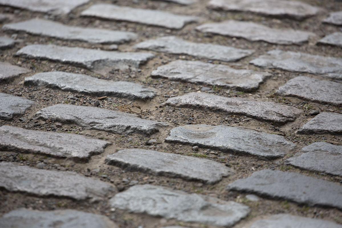 Ronde van Vlaanderen 2022 - Close up of the cobbles on Lippenhovestraat