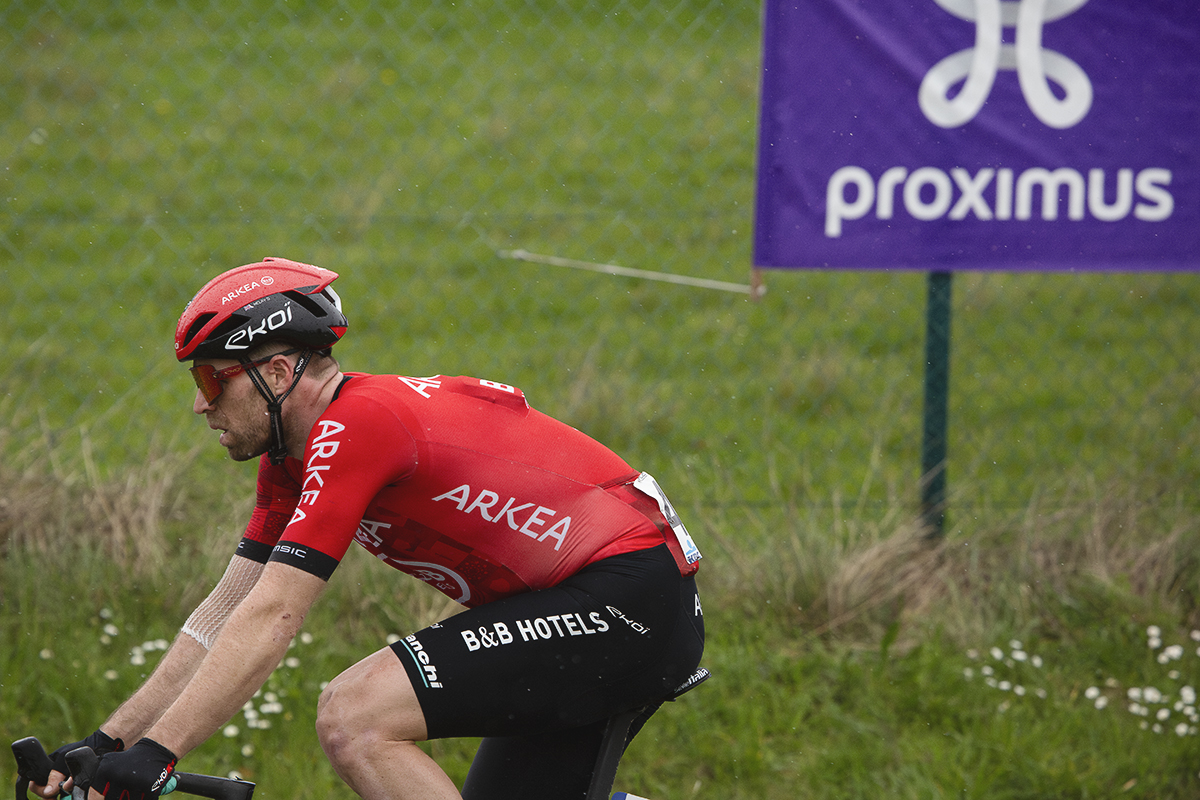Ronde van Vlaanderen 2024 - A close shot of Dan McLay during the race