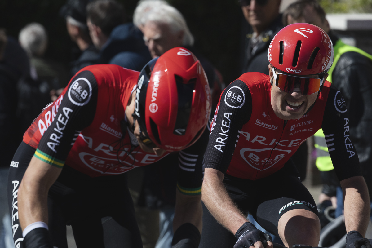 Ronde van Vlaanderen 2025 - Miles Scotson & Pierre Thierry look challenged by the effort on the Wolvenberg