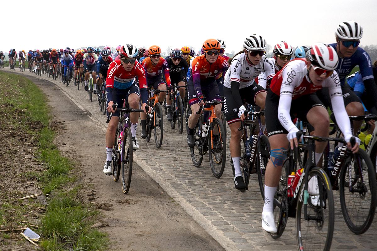 Ronde van Vlaanderen Vrouwen 2023 - Christine Majerus of Team SD Worx rides in the gutter on Huisepontweg