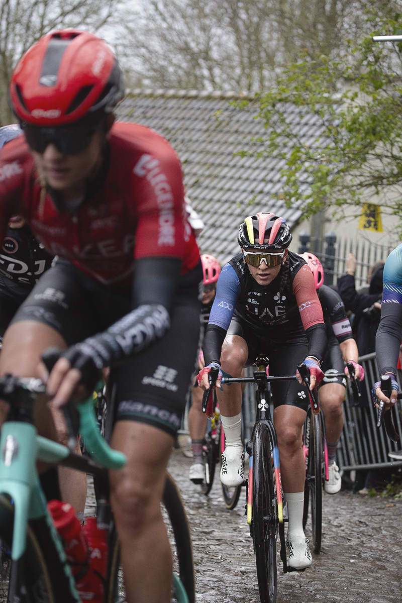 Ronde van Vlaanderen Vrouwen 2024 - Eleonora Camilla Gasparrini seen tackling the cobbled climb of Molenberg