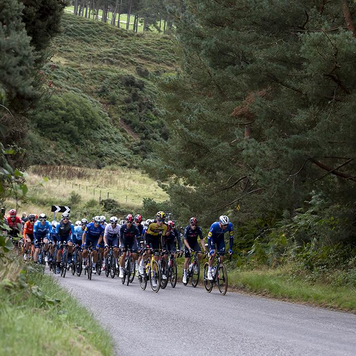 Tour of Britain 2021 - The peloton climbs Cairn O’Mount