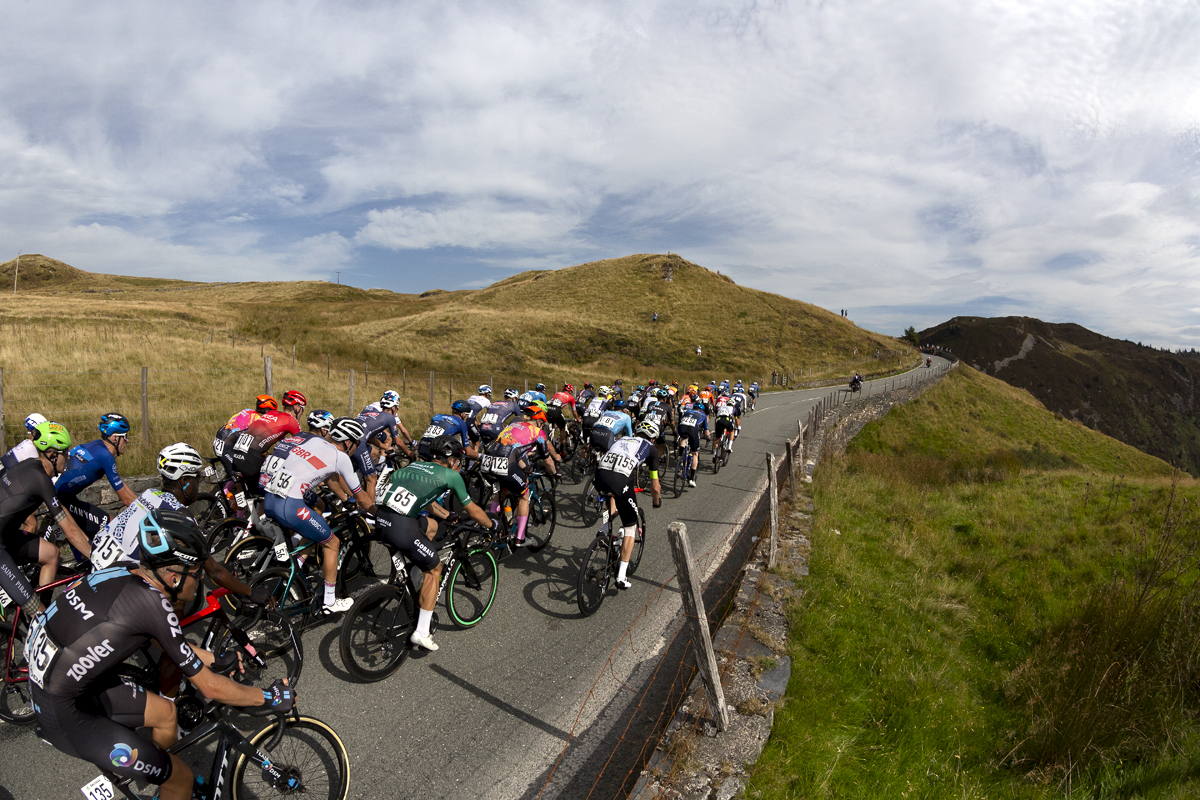 Tour of Britain 2021 - Riders make their way up Cwm Cynfal