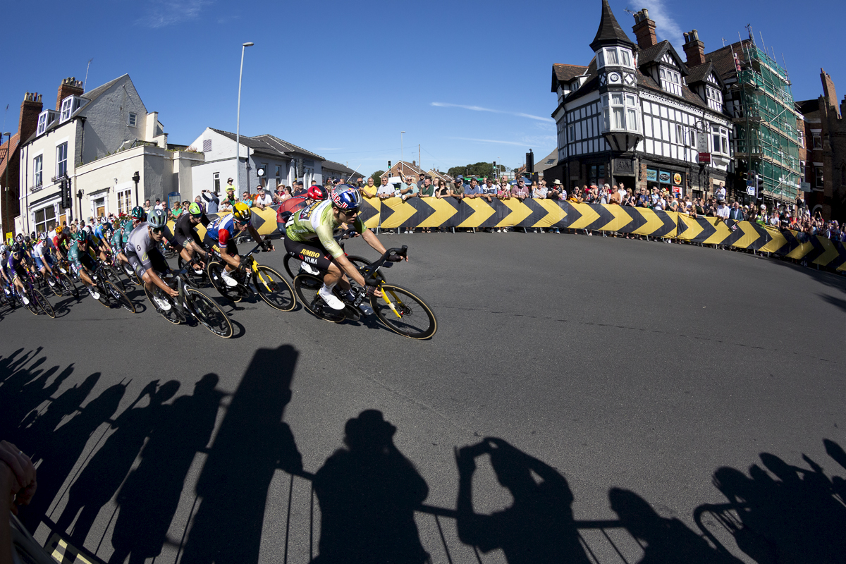 Tour of Britain 2023 - Riders race through the streets of Beverley