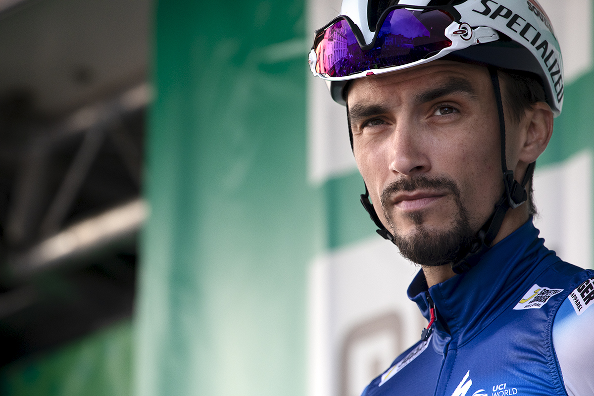 Tour of Britain 2024 - Julian Alaphilippe raise an eyebrow as he is introduced to the crowds in Kelso