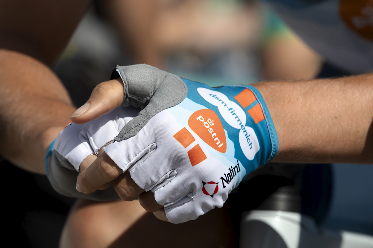 Tour of Britain 2024 - Close up of Team dsm-firmenich PostNL gloves