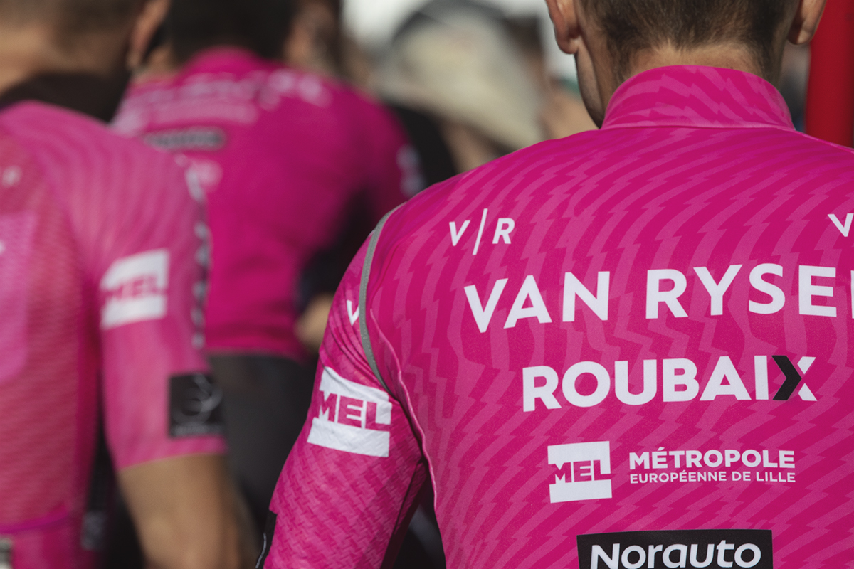 Tour of Britain 2024 - The backs of Van Rysel Roubaix’s jerseys